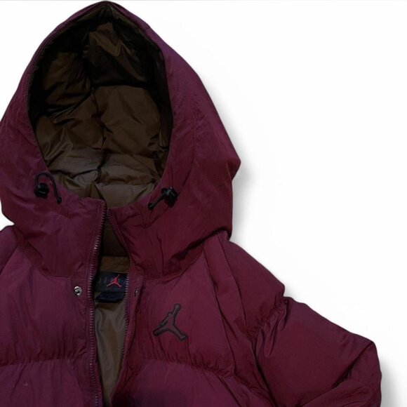 JORDAN AIR ESSENTIAL WINTER JACKET - Picture 1 of 4